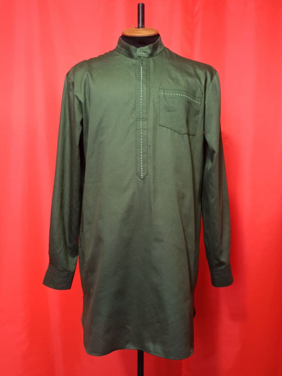 Абая чоловіча модель 2004 зеленого кольору